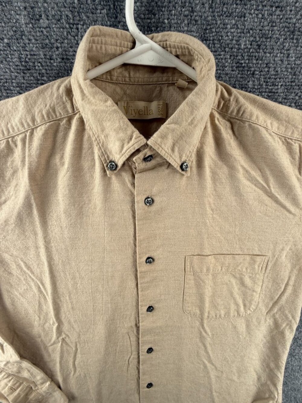 Viyella Wool Cotton Soft Button-Down Medium Beige Pocket Shirt Solid Men Adult